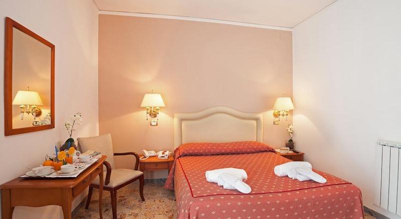 Hotel Caruso Massa Lubrense Eksteriør bilde
