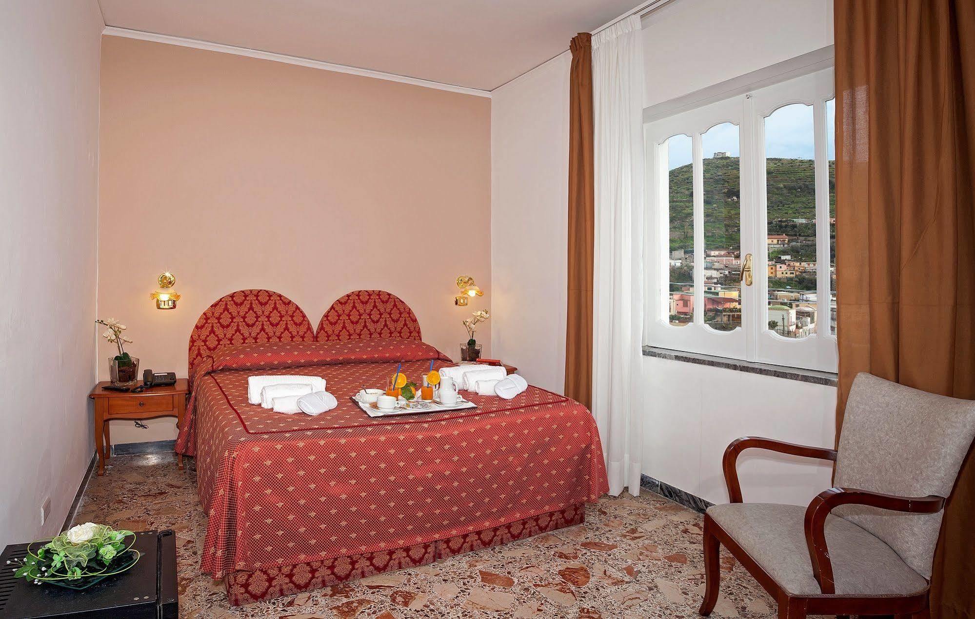 Hotel Caruso Massa Lubrense Eksteriør bilde